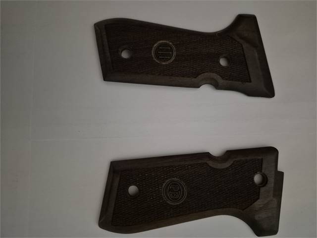 Beretta wood grips