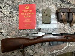 1948 Mosin and accessories 