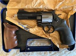 Smith and Wesson 329PD .44 Magnum