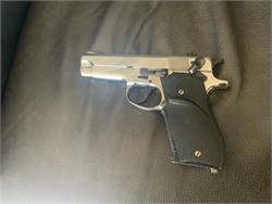Smith and Wesson Model 39–2