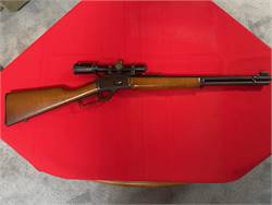 Marlin Model 1894 in 44 Magnum with Burris 1.75x5. 