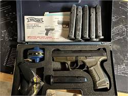 Walther P99 .40