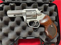 2 Charter Arms Revolvers 1 Professional 32 H&R, 1 Bulldog 45 Colt